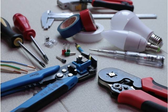 3 ferramentas de construção essenciais que são cruciais para quem está começando